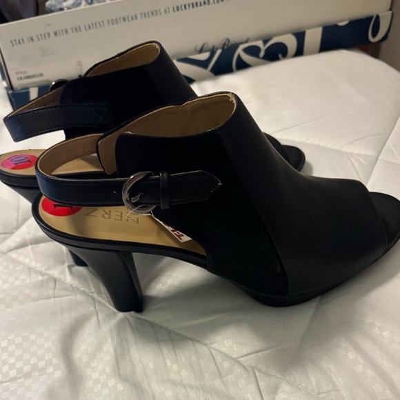 Naturalizer Open Toe Black Booties - Size 10 - Picture 2 of 2